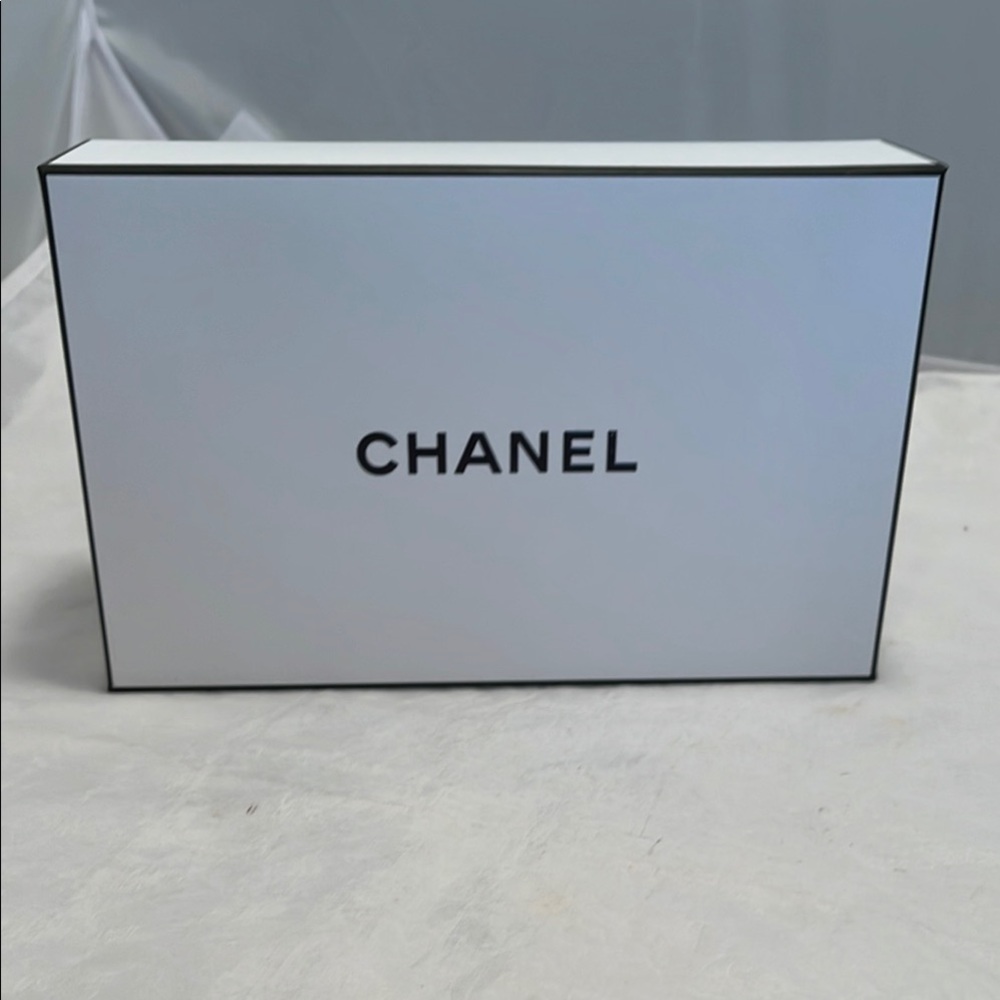 CHANEL Classic White Gift Box
